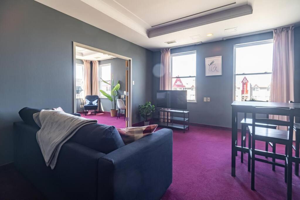 Urban Nest, 1-bdrm Apt Apartment *