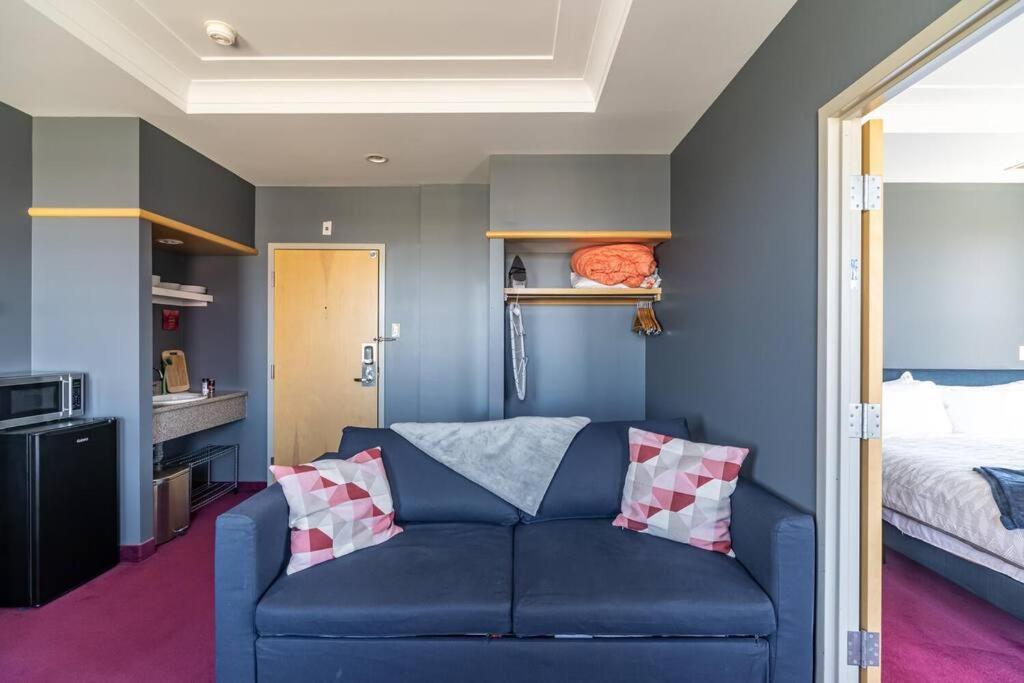 Urban Nest, 1-bdrm Apt *