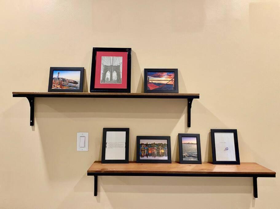 Large Townhouse, Lower Floor With Ac, Center