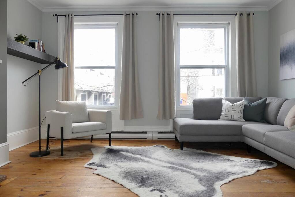 Apartment Historic Downtown #2 *