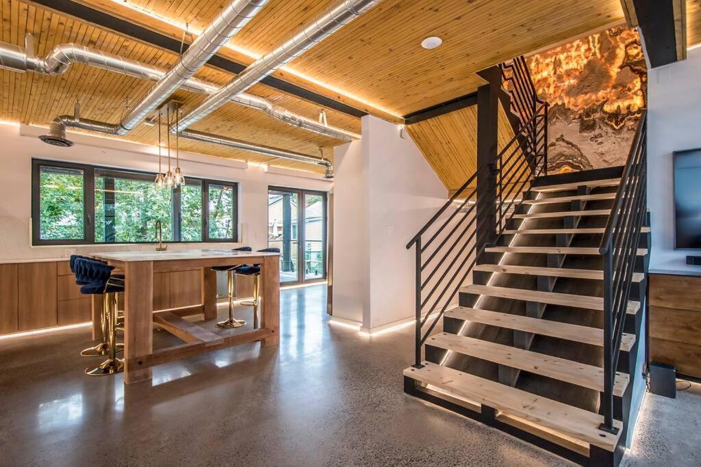 Luxury Bnb - Rooftop - The Sunrise Bed & Breakfast *