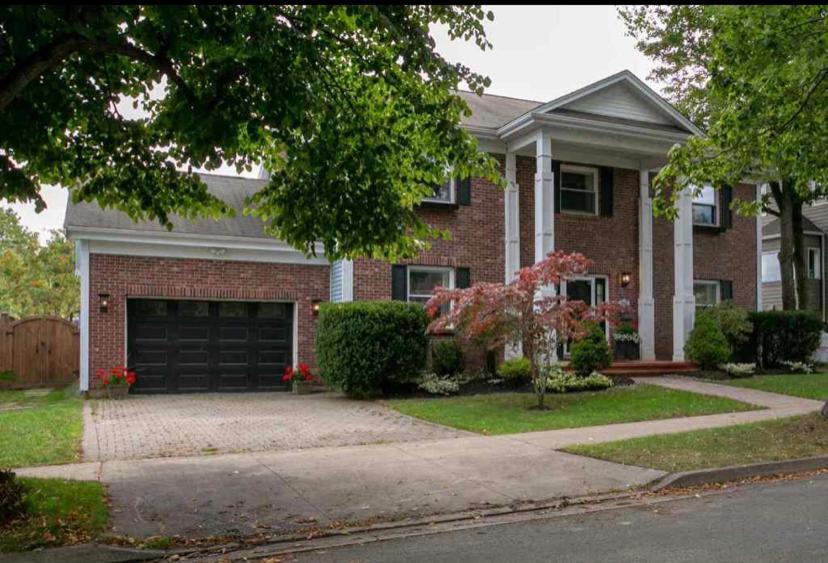 Luxury Bachelor By Waterfront -hot Tub * Halifax