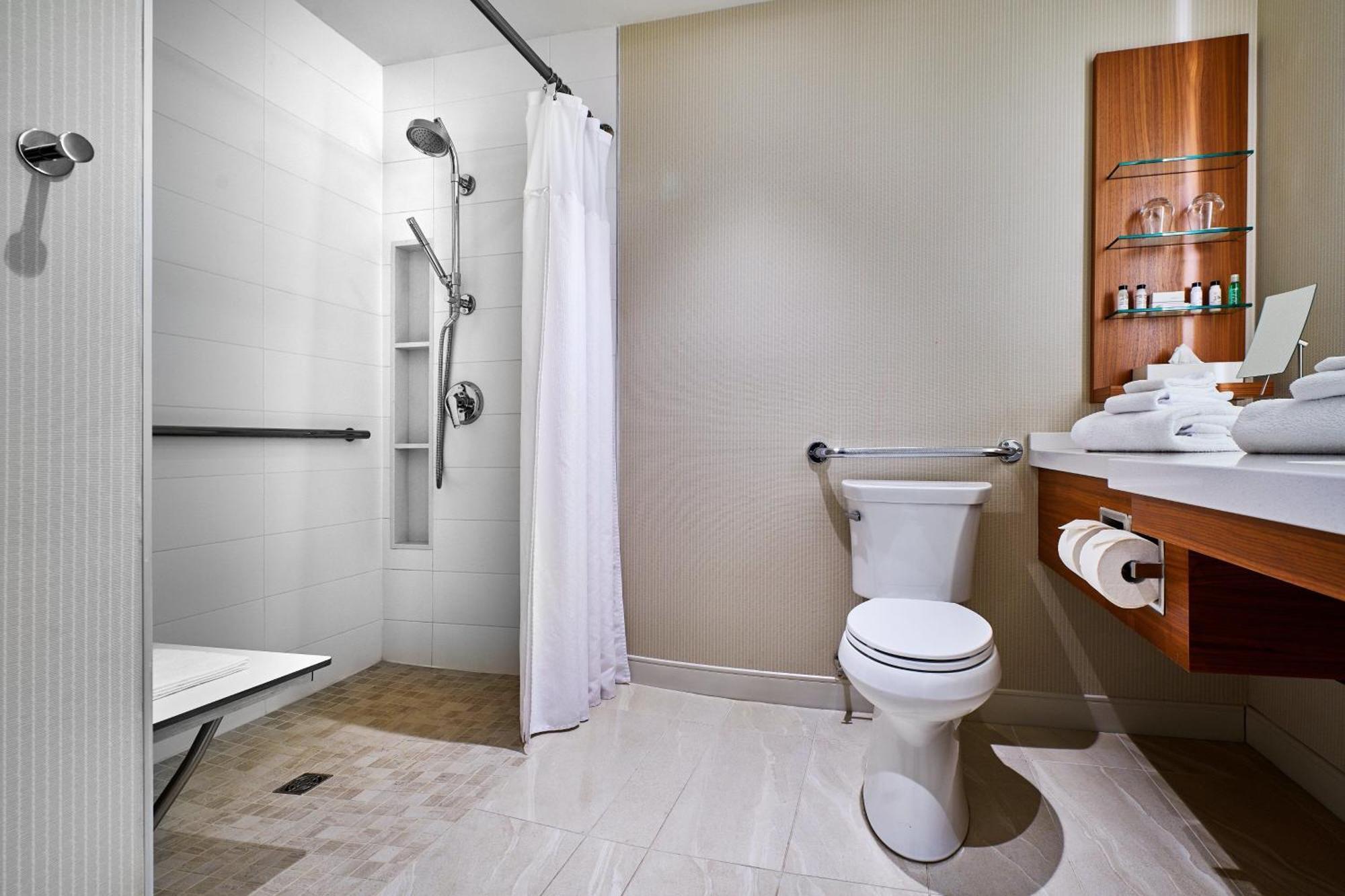 Delta By Marriott Dartmouth Hotel 4*
