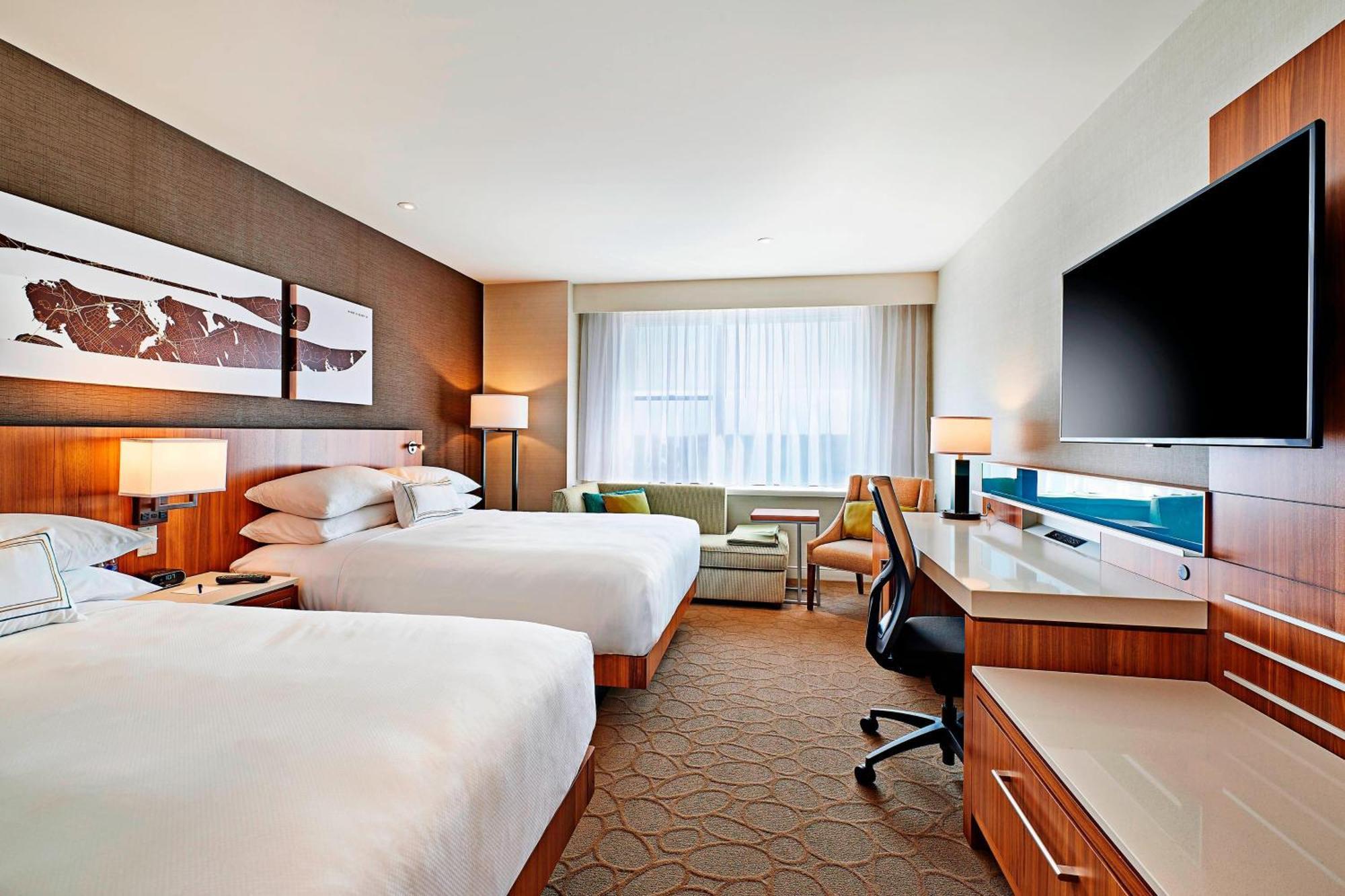 Hotel Delta By Marriott Dartmouth 4*