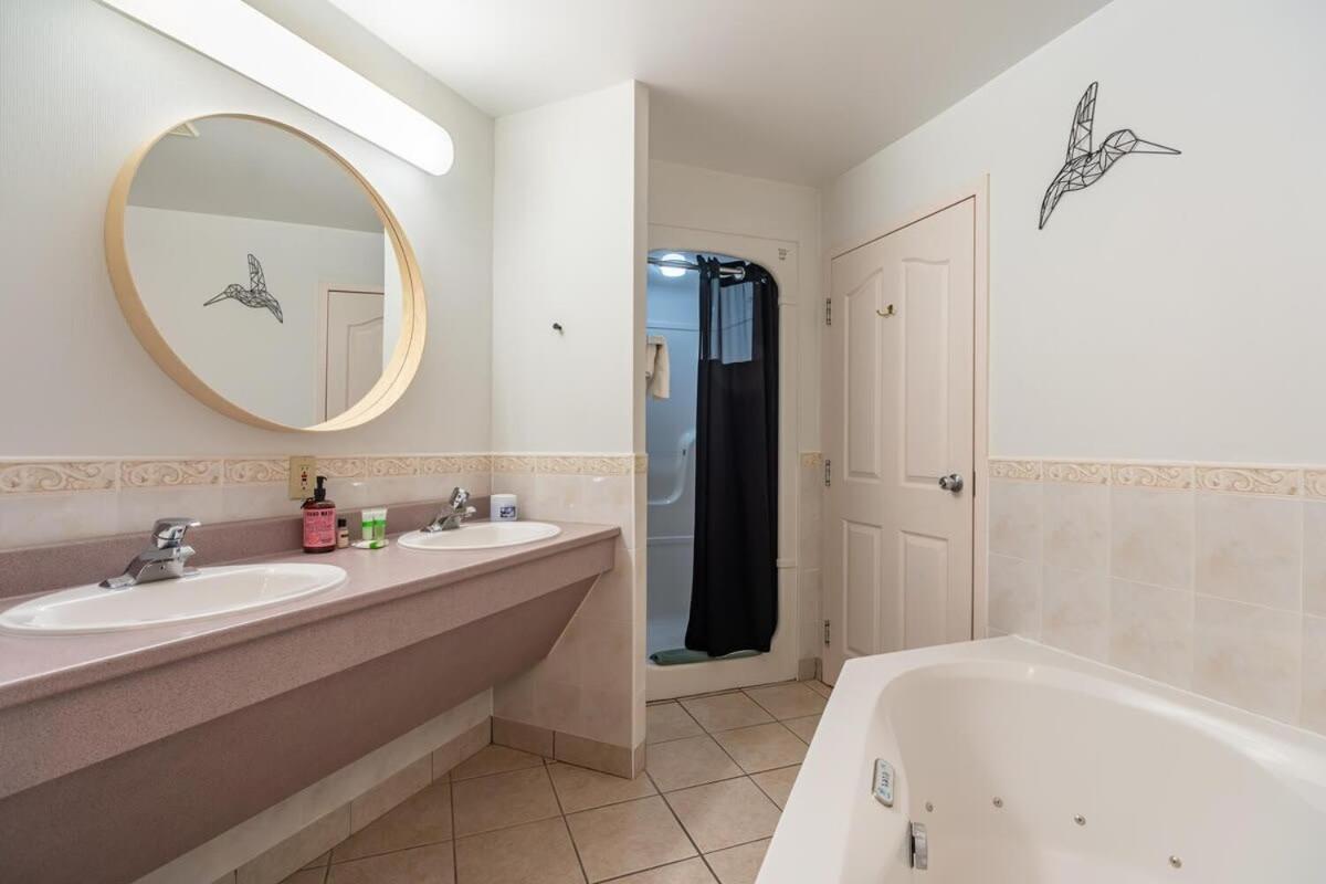 Urban Nest, 1-bdrm Apt, Ground Floor Holiday home *