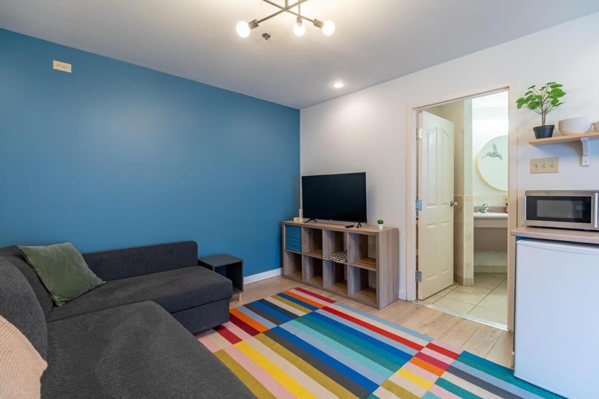 Urban Nest, 1-bdrm Apt, Ground Floor Holiday home *
