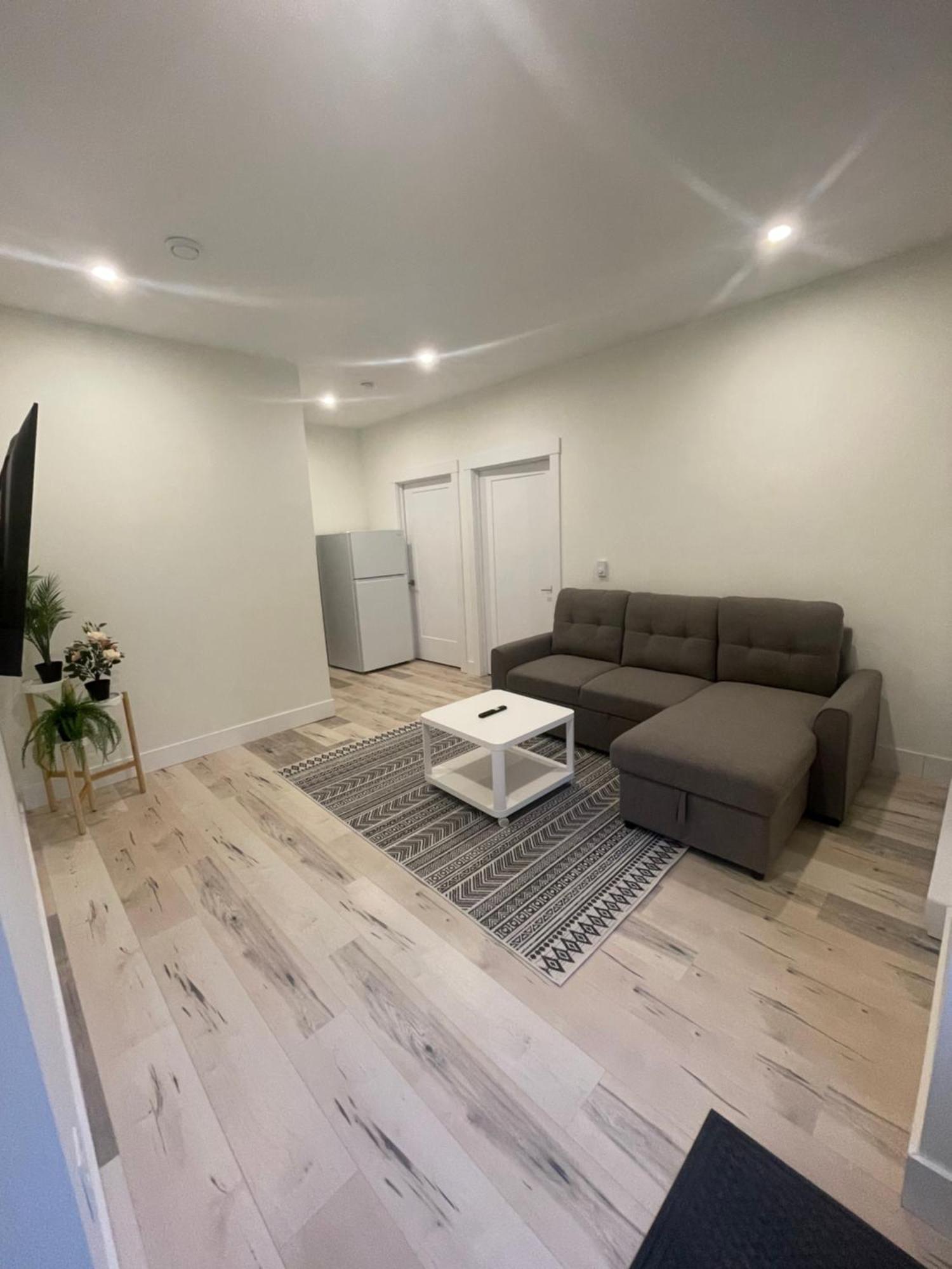 1-bedroom Basement Apartment Halifax