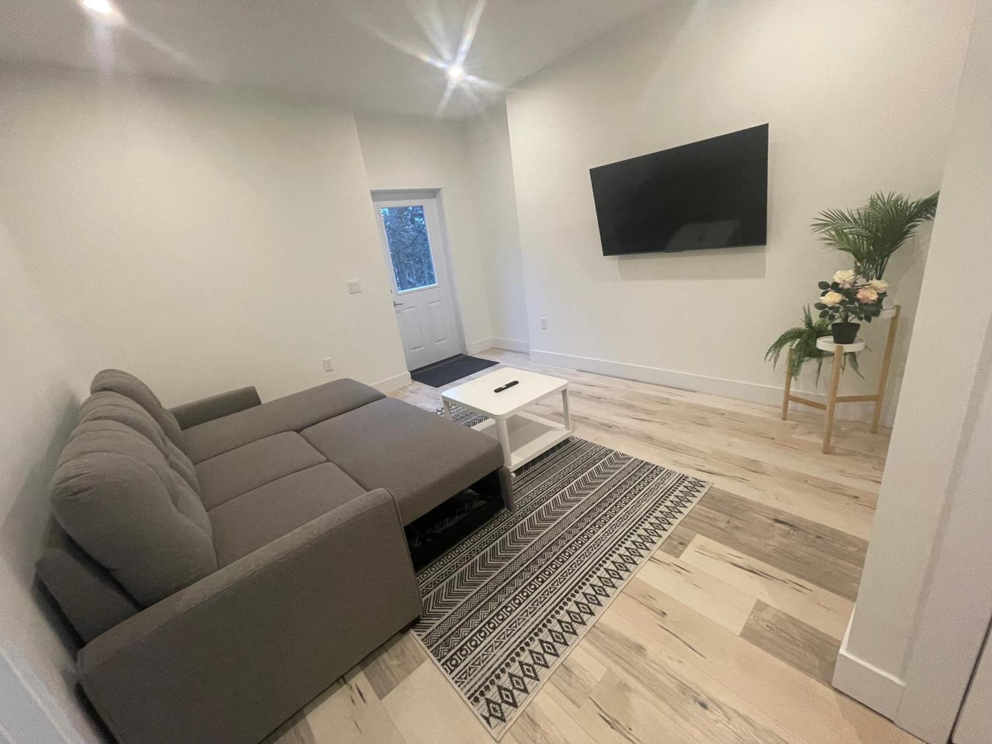 1-bedroom Basement Apartment Halifax