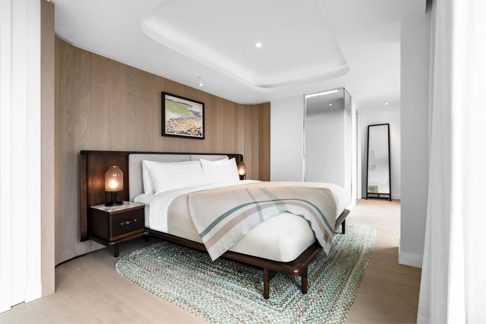 Muir, A Luxury Collection Hotel, Halifax 5*