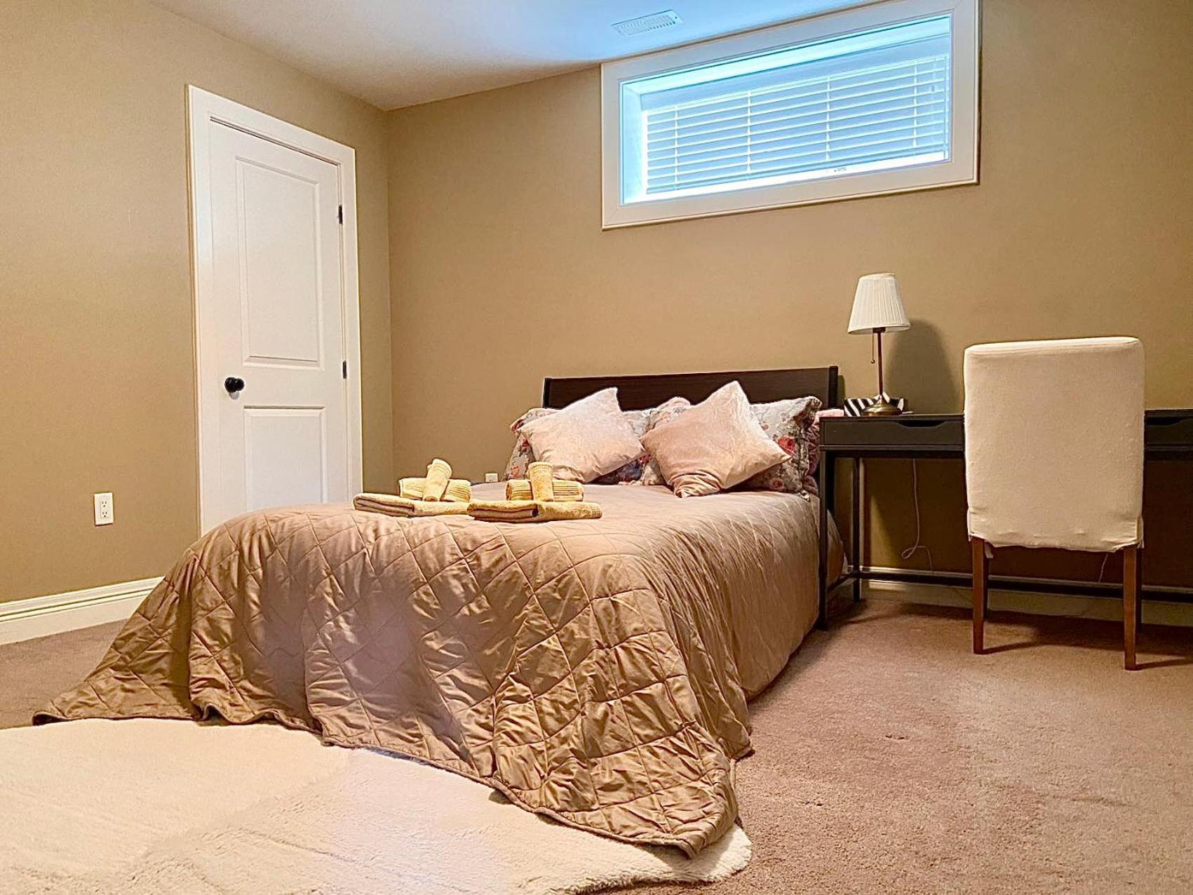 Apartment Cozy And Stylish Entire In