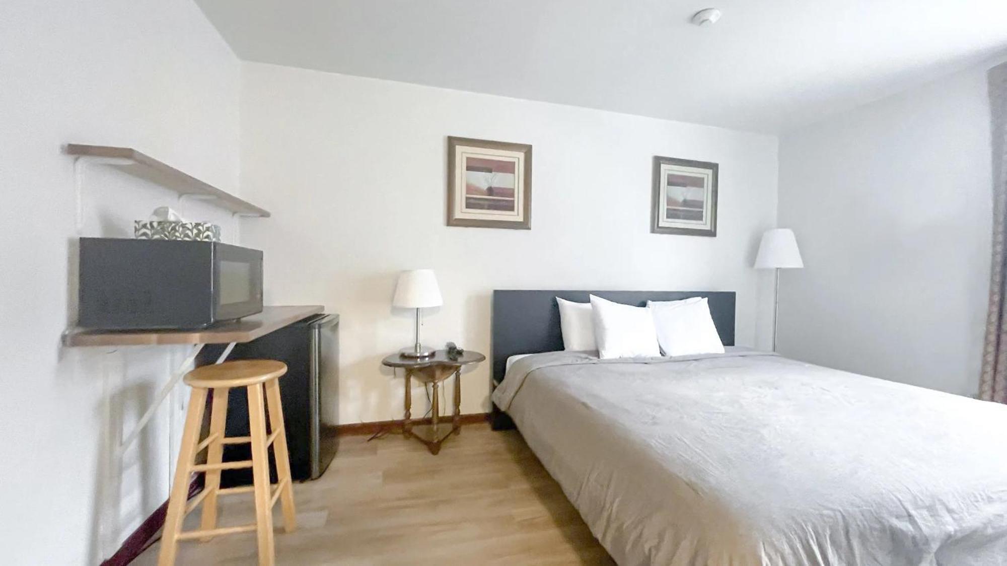 Commons Inn 3*