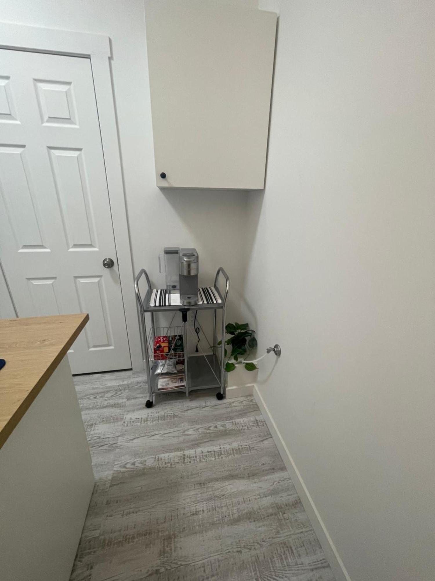 1-bedroom Basement Apartment