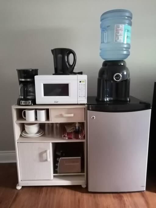 Modern 1br Centrally Located