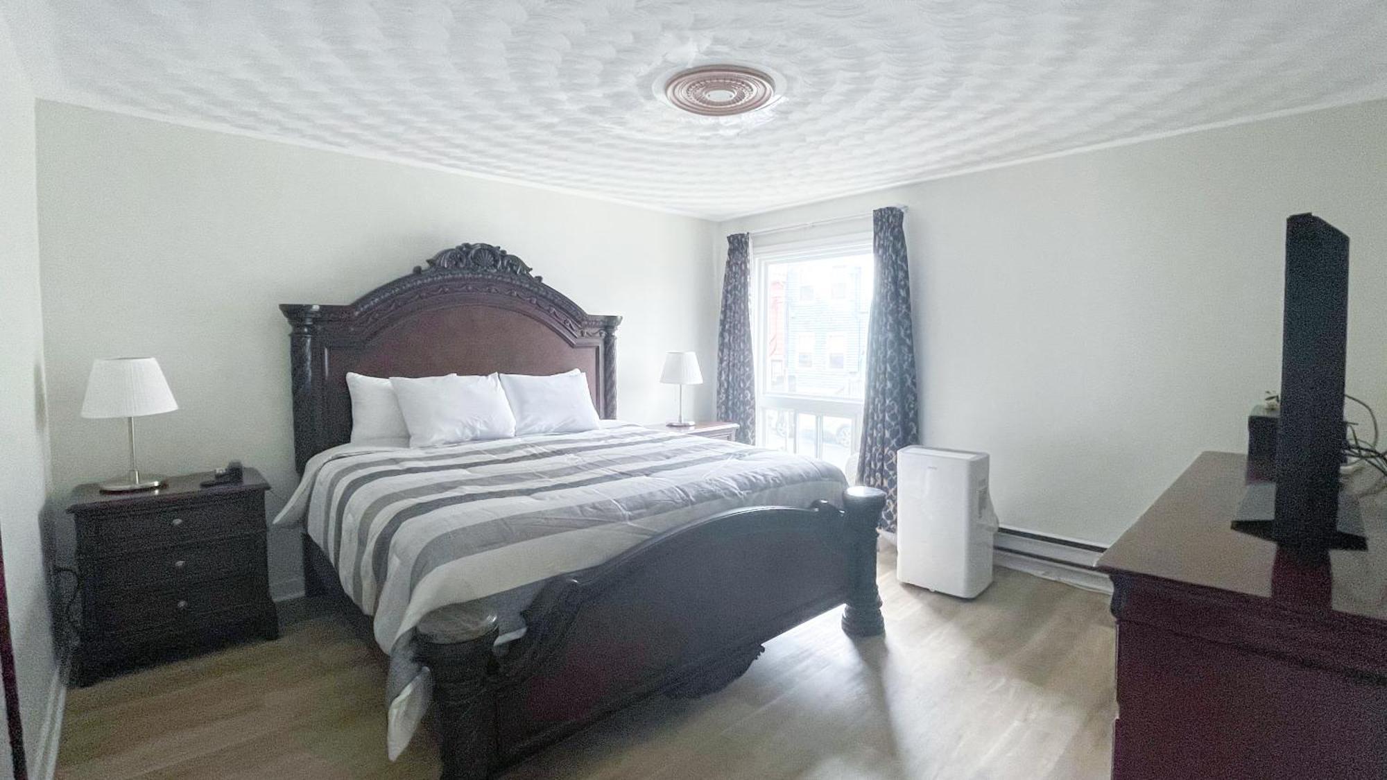 Commons Inn 3*