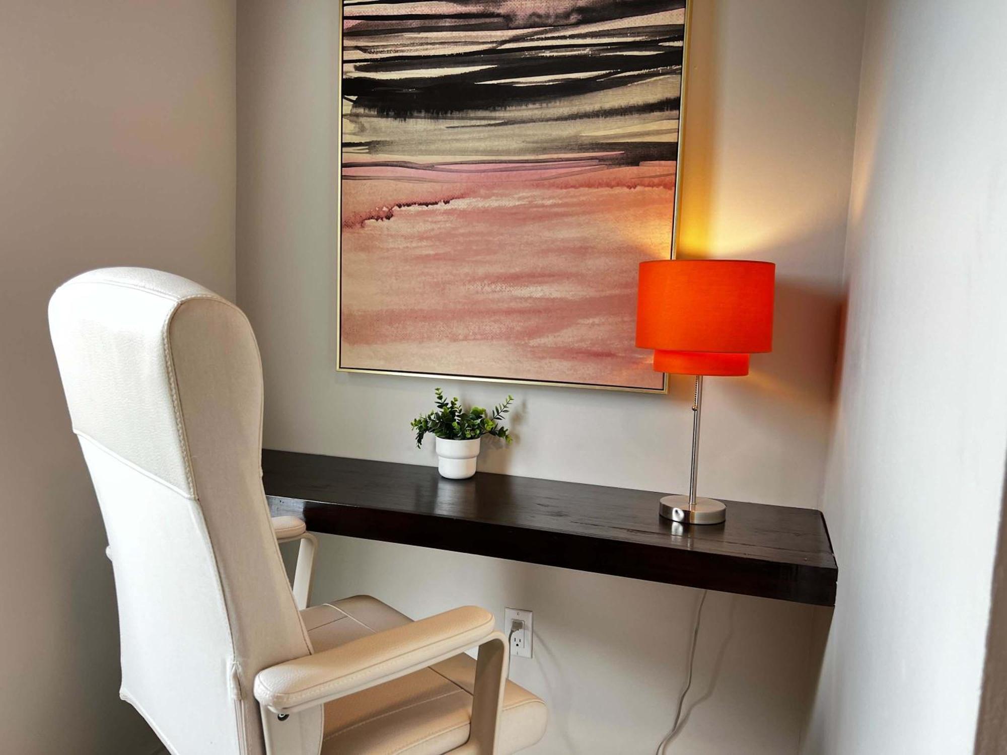 Apartment Pink Sunrise Energetic #7 At Ports On Portland, King Bed And Bold Decor Halifax