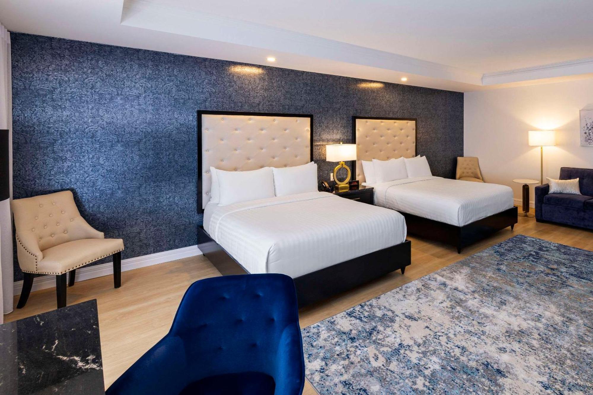 Hotel Tower & Conference Centre, Ascend Collection 5*