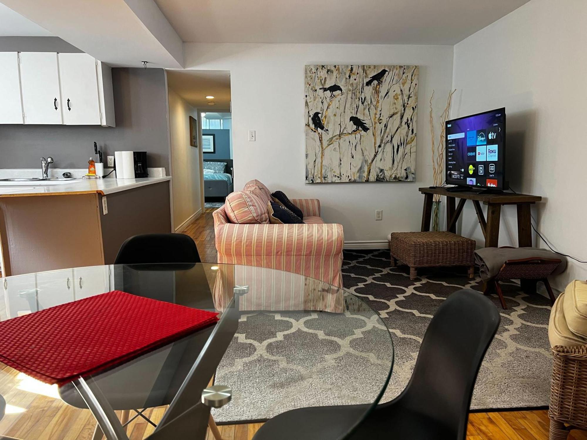 Apartment Inglis Heritage Cozy 2-bedroom Near Waterfront & Dining, Unit D