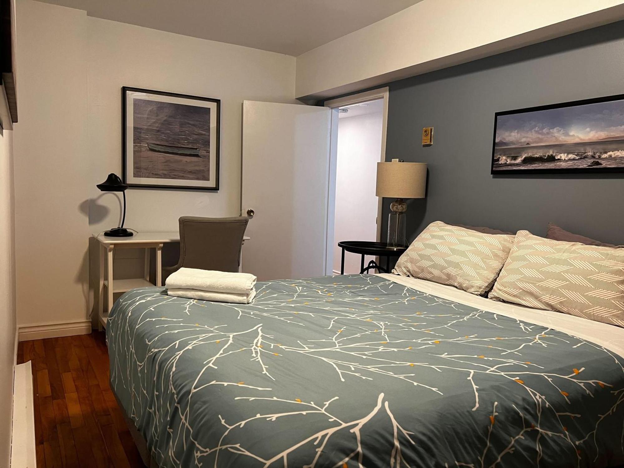 Apartment Inglis Heritage Cozy 2-bedroom Near Waterfront & Dining, Unit D