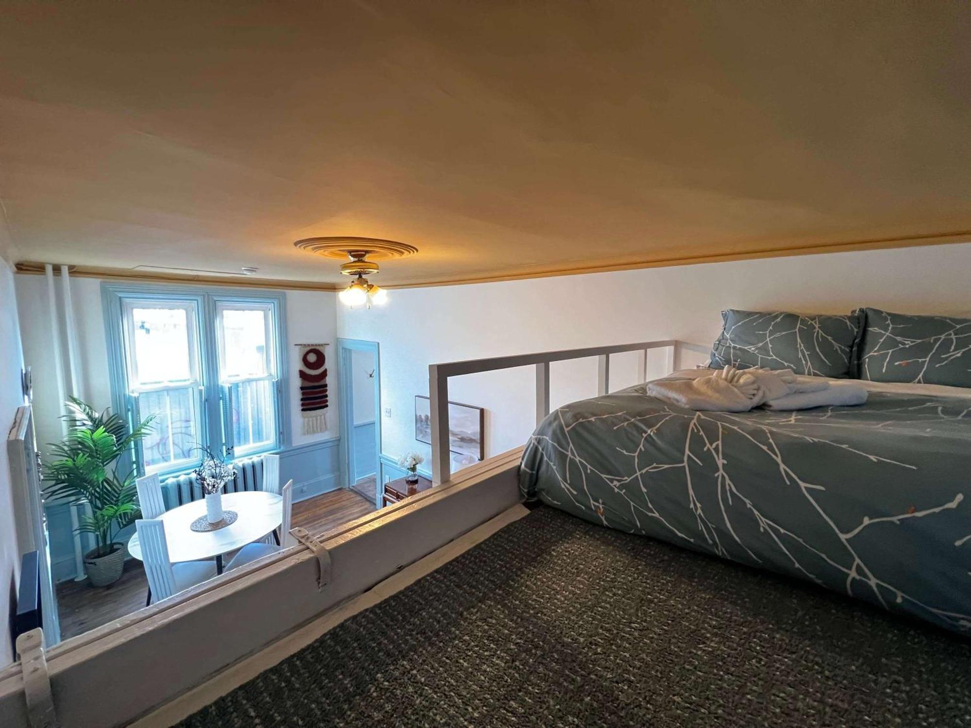 Apartment Stylish Living At Inglis Heritage, Unit C Halifax