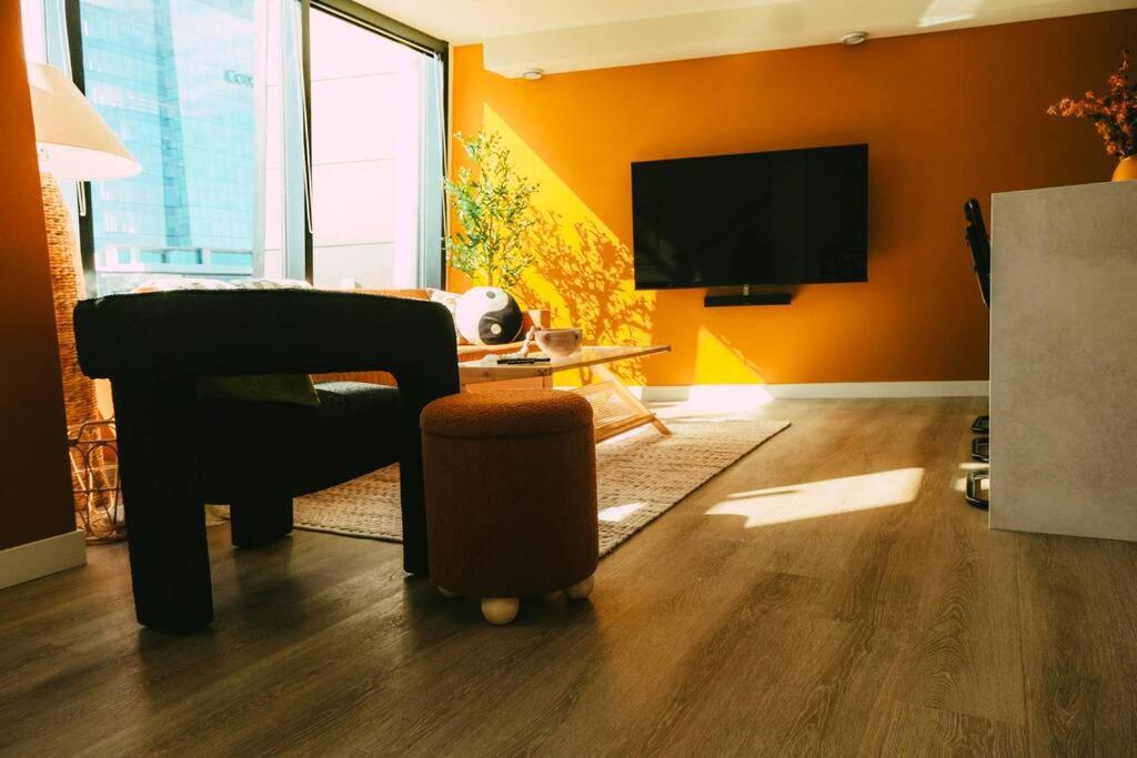 New Cozy Downtown Loft With Free Parking Apartment *