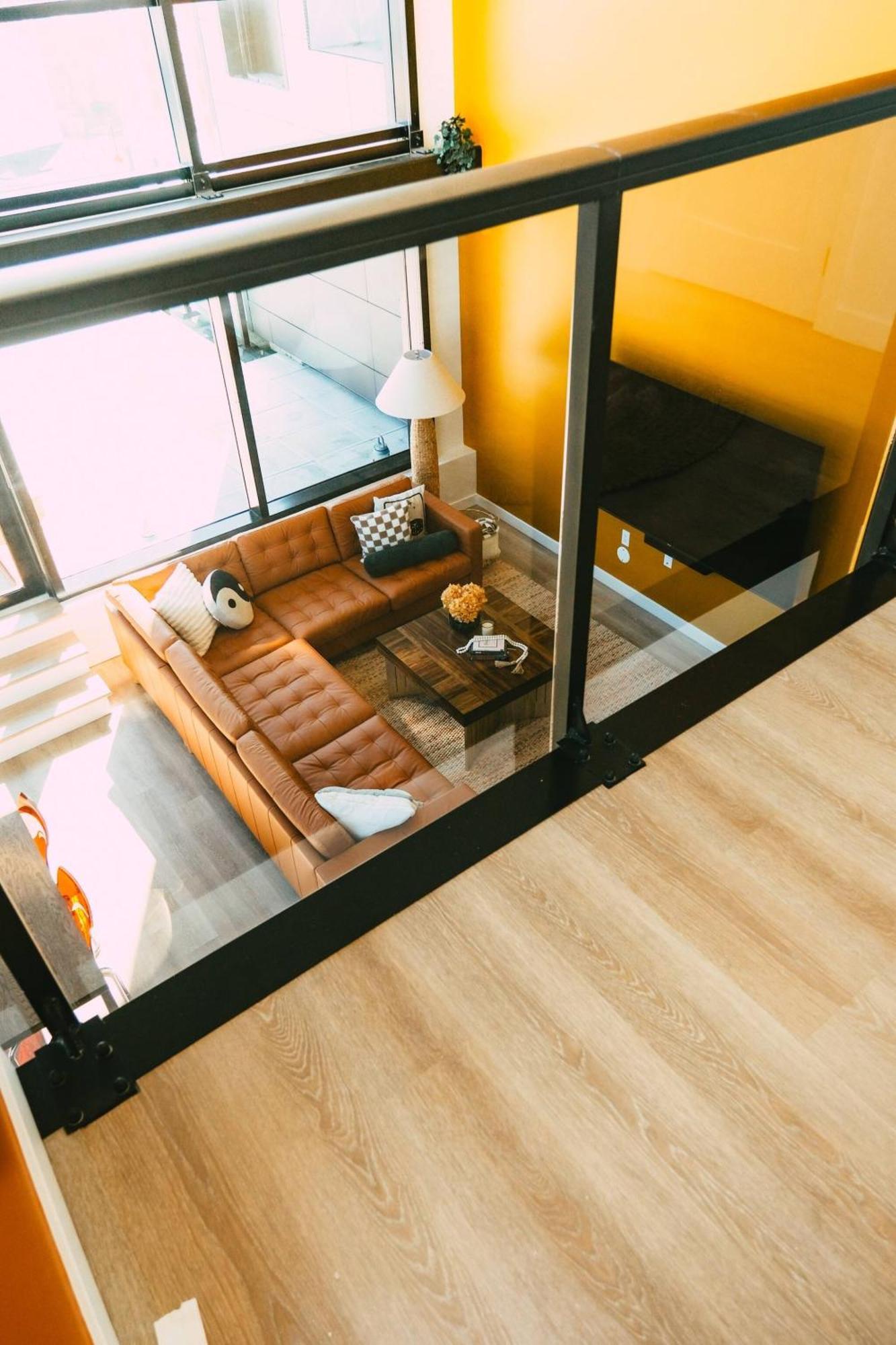 New Pause Penthouse Lofts - Downtown - Free Parking Apartment Halifax