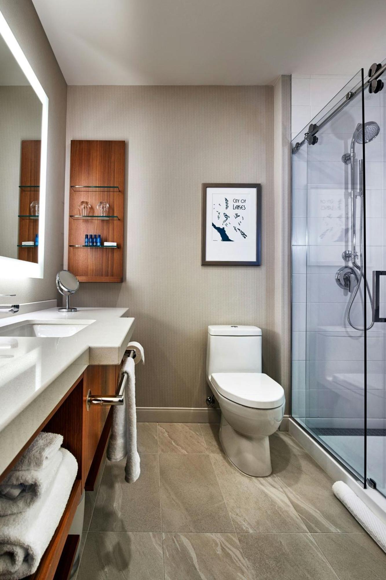 Delta By Marriott Dartmouth 4*