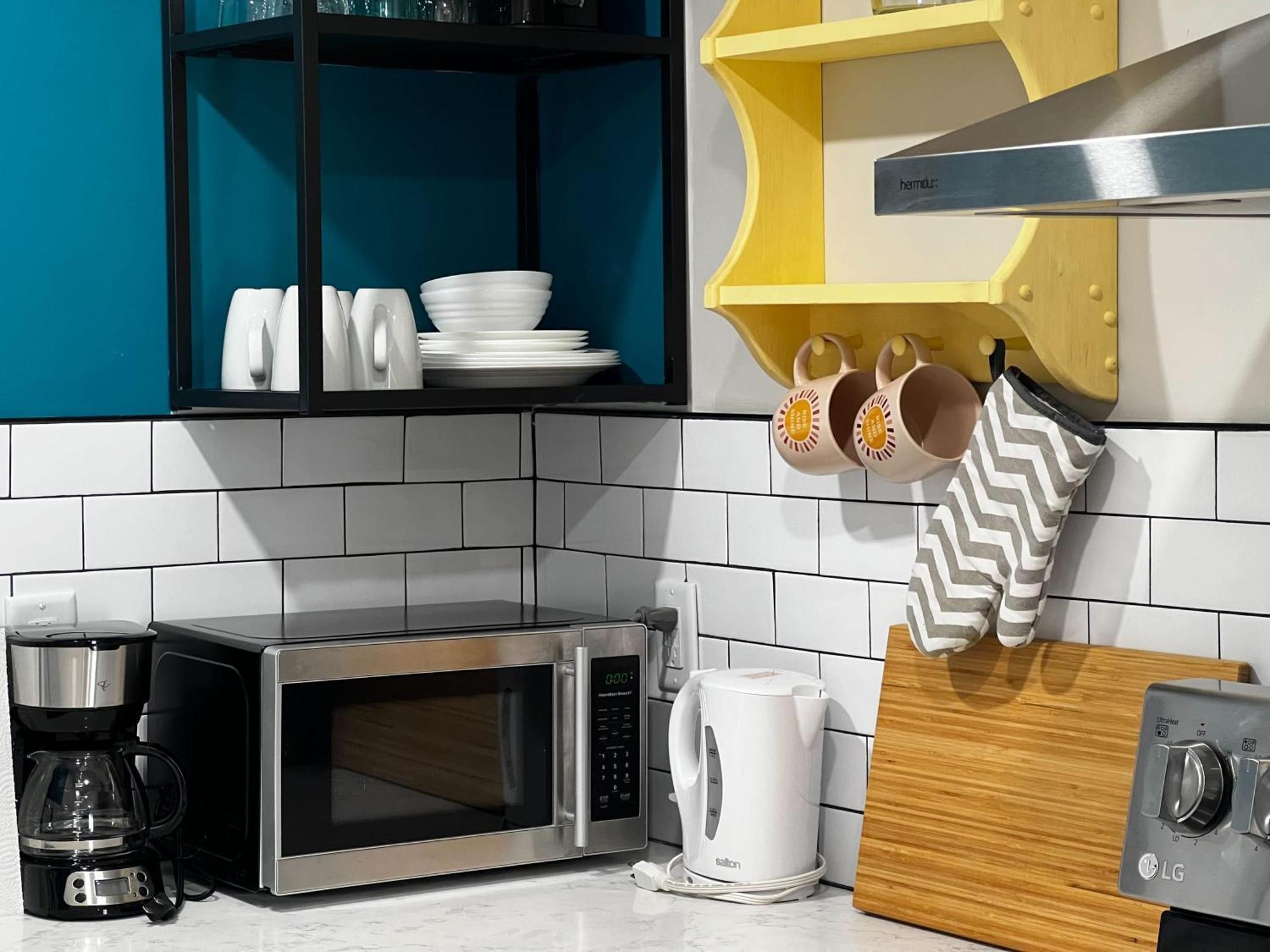 Swedish House Bright And Modern Downtown Retreat, Unit 4 *