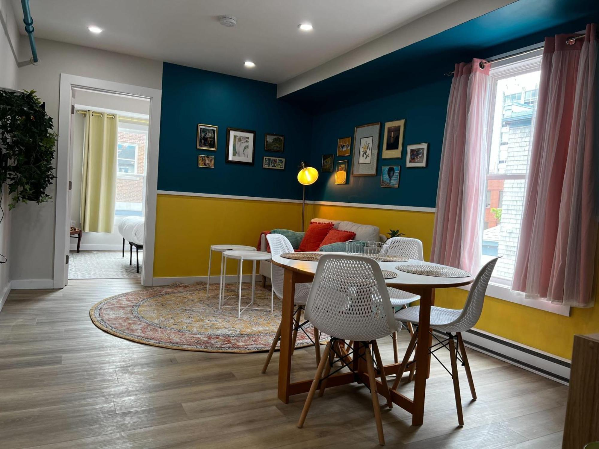 Swedish House Bright And Modern Downtown Retreat, Unit 4 Apartment Halifax