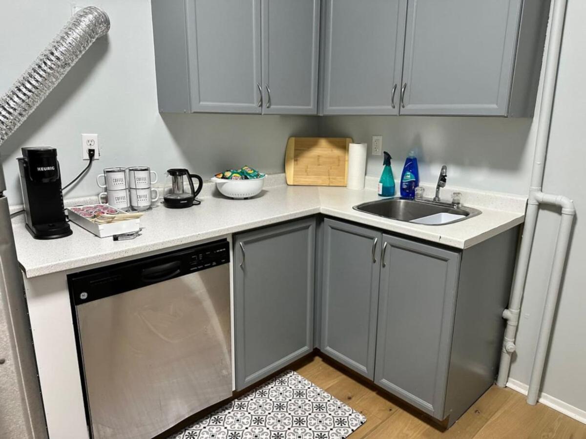 Apartment Spacious Stylish Gem Steps From The Pier Halifax
