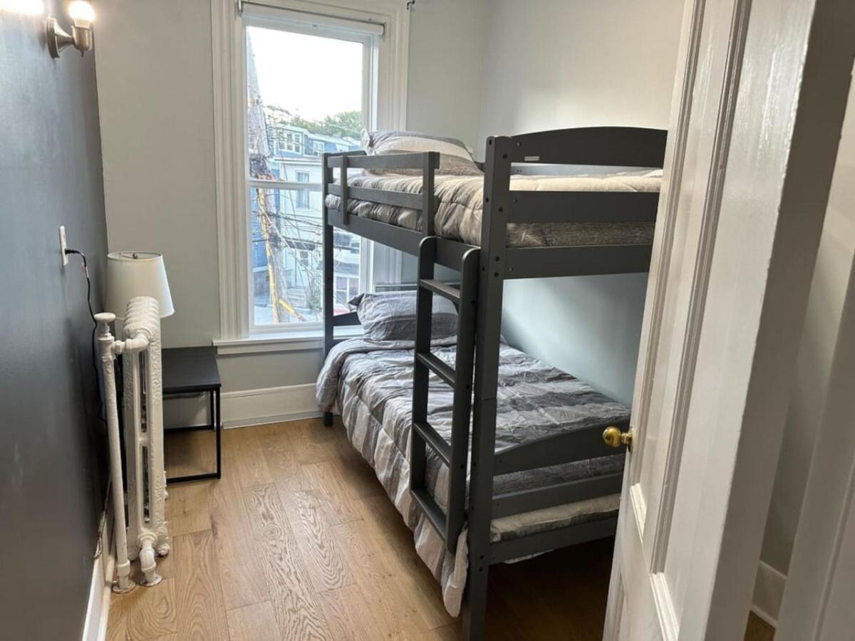 Spacious Stylish Gem Steps From The Pier Halifax