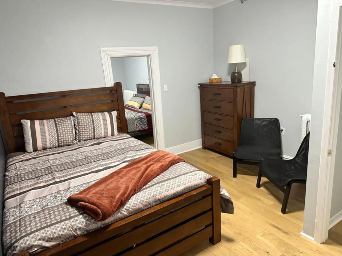 Spacious Stylish Gem Steps From The Pier Apartment