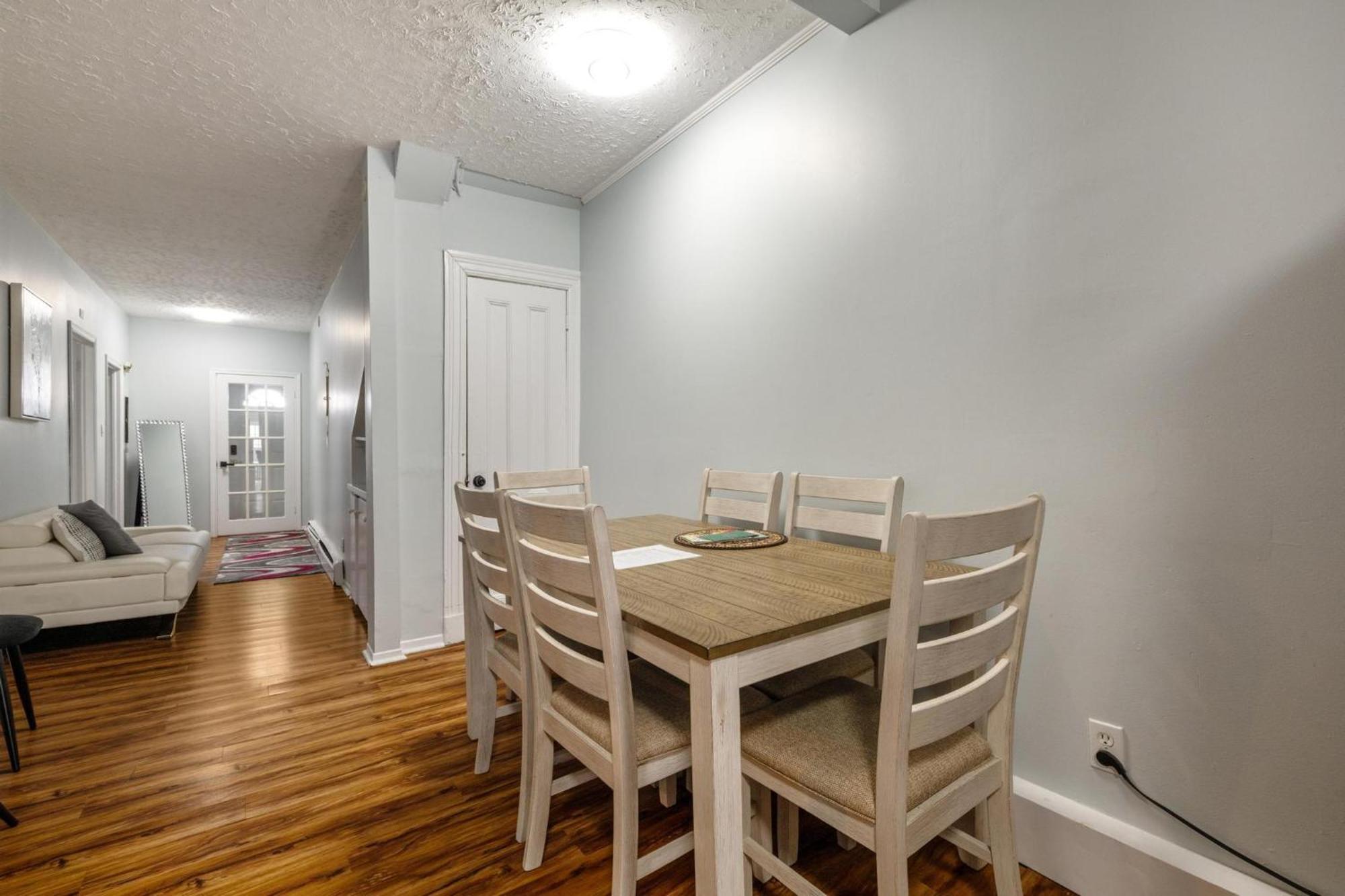 Spacious Urban Gem Steps From The Pier Parking