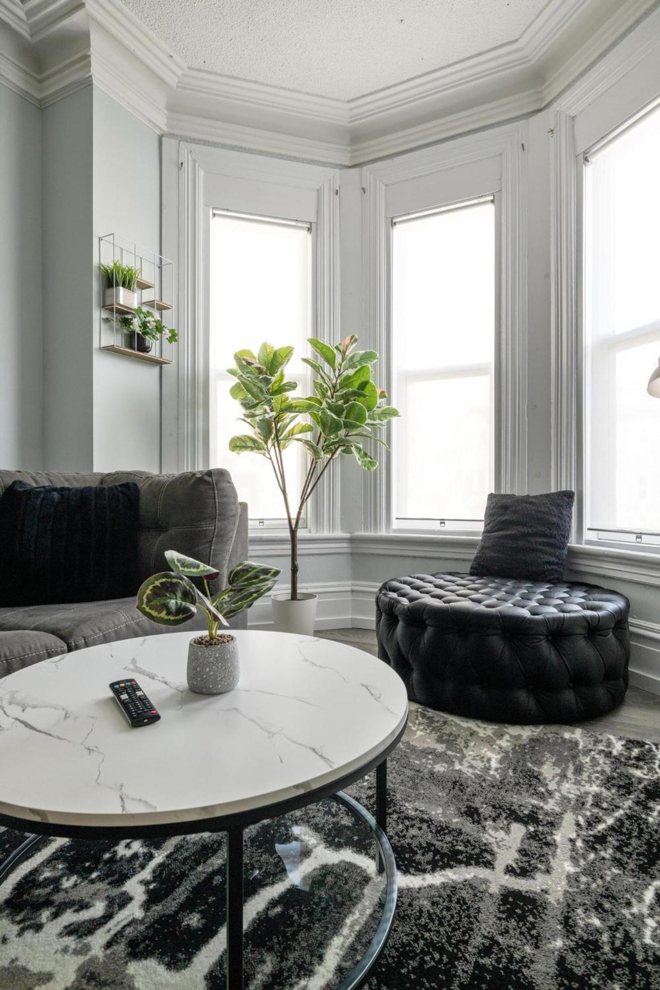 Spacious Urban Gem Steps From The Pier Parking Halifax