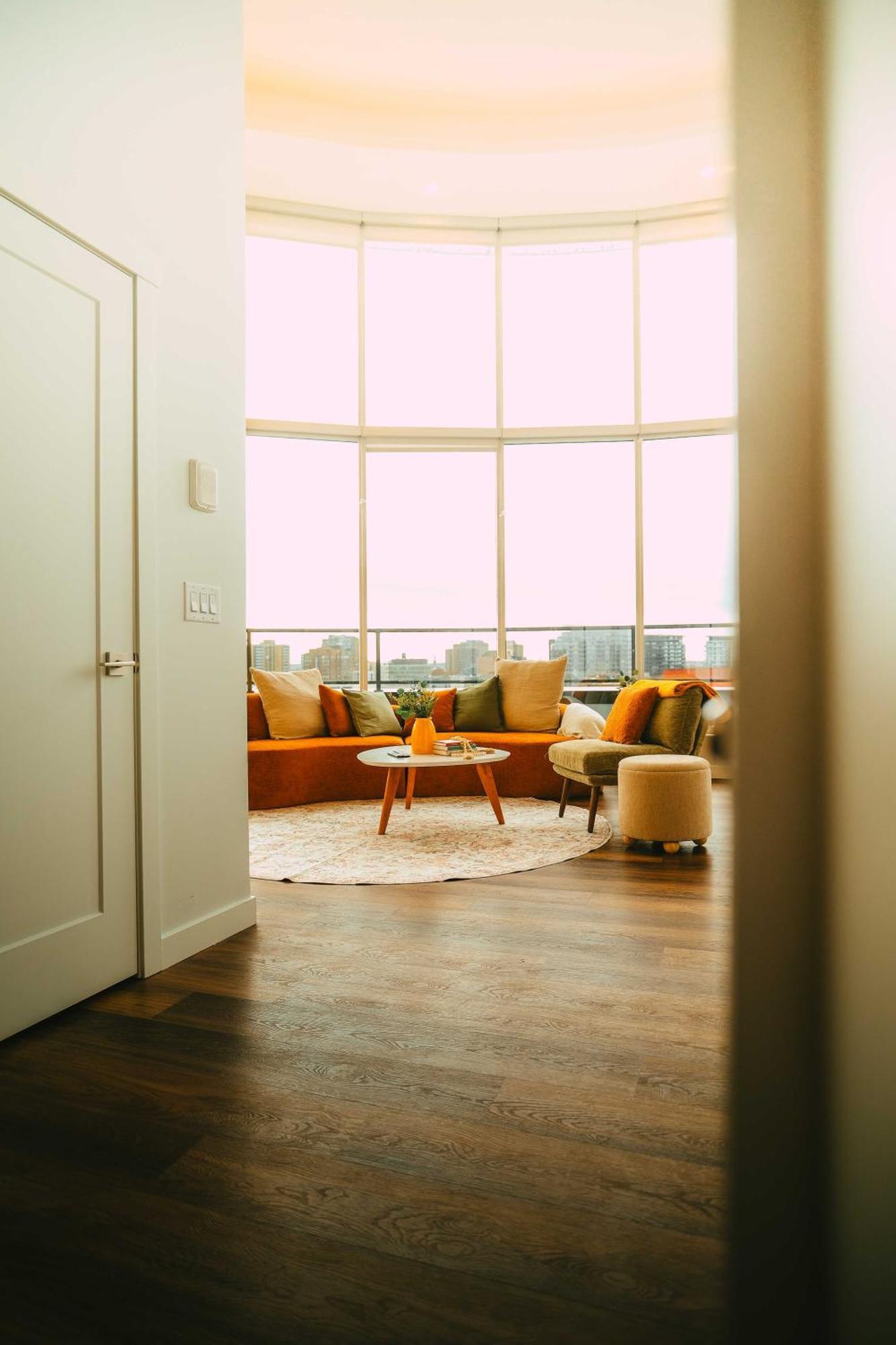 Pause Ph - Luxe With Views - Free Parking Apartment *