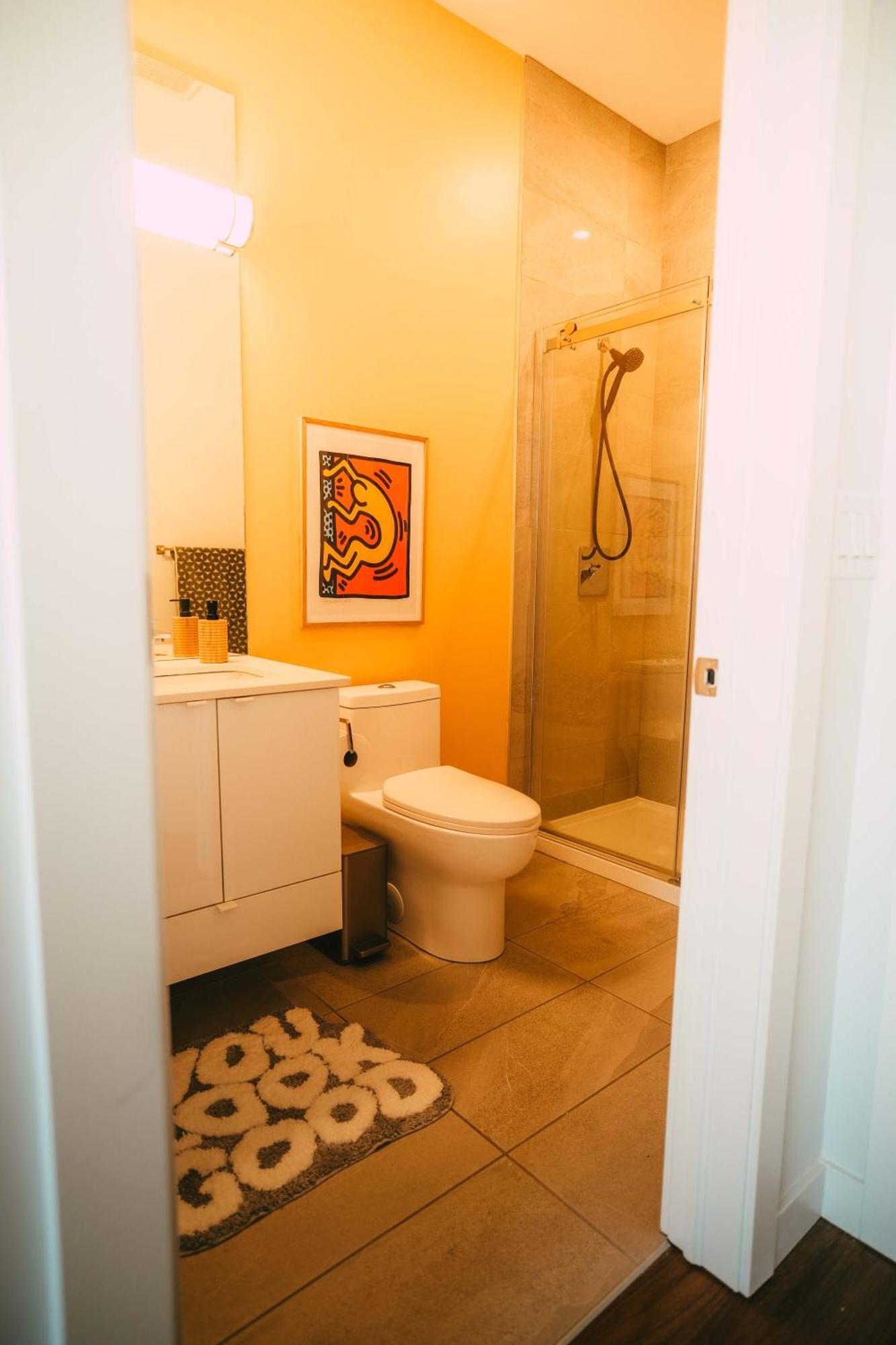 Pause Ph - Luxe With Views - Free Parking Apartment Halifax