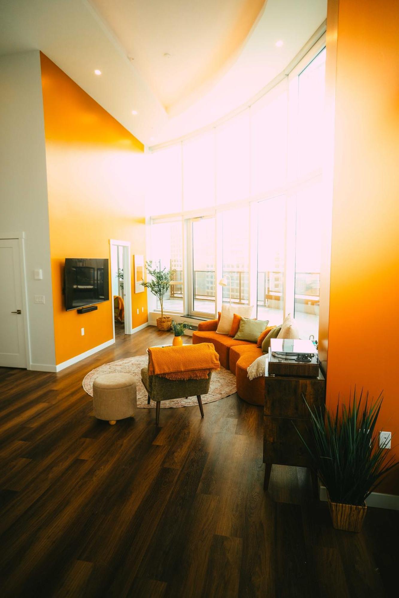 Apartment Pause Ph - Luxe With Views - Free Parking *