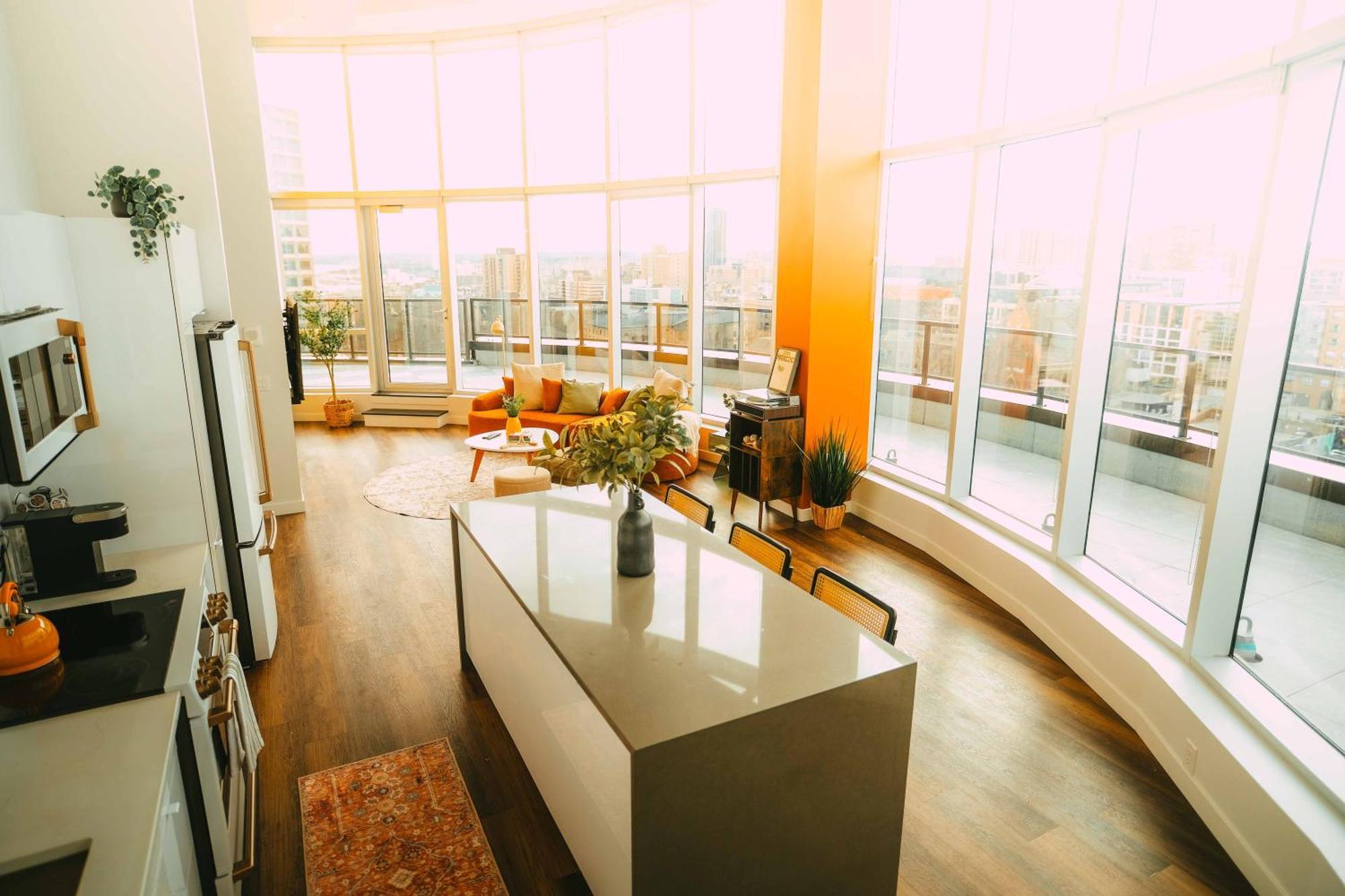 Pause Ph - Luxe With Views - Free Parking Halifax