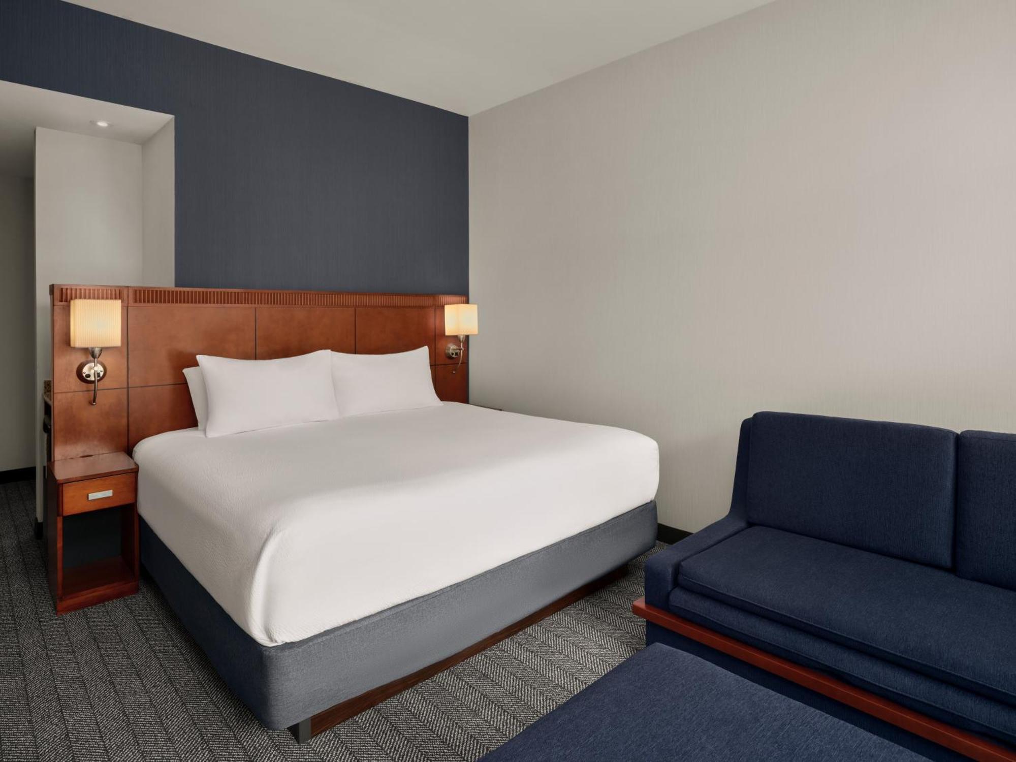 Courtyard By Marriott Downtown 3* Halifax