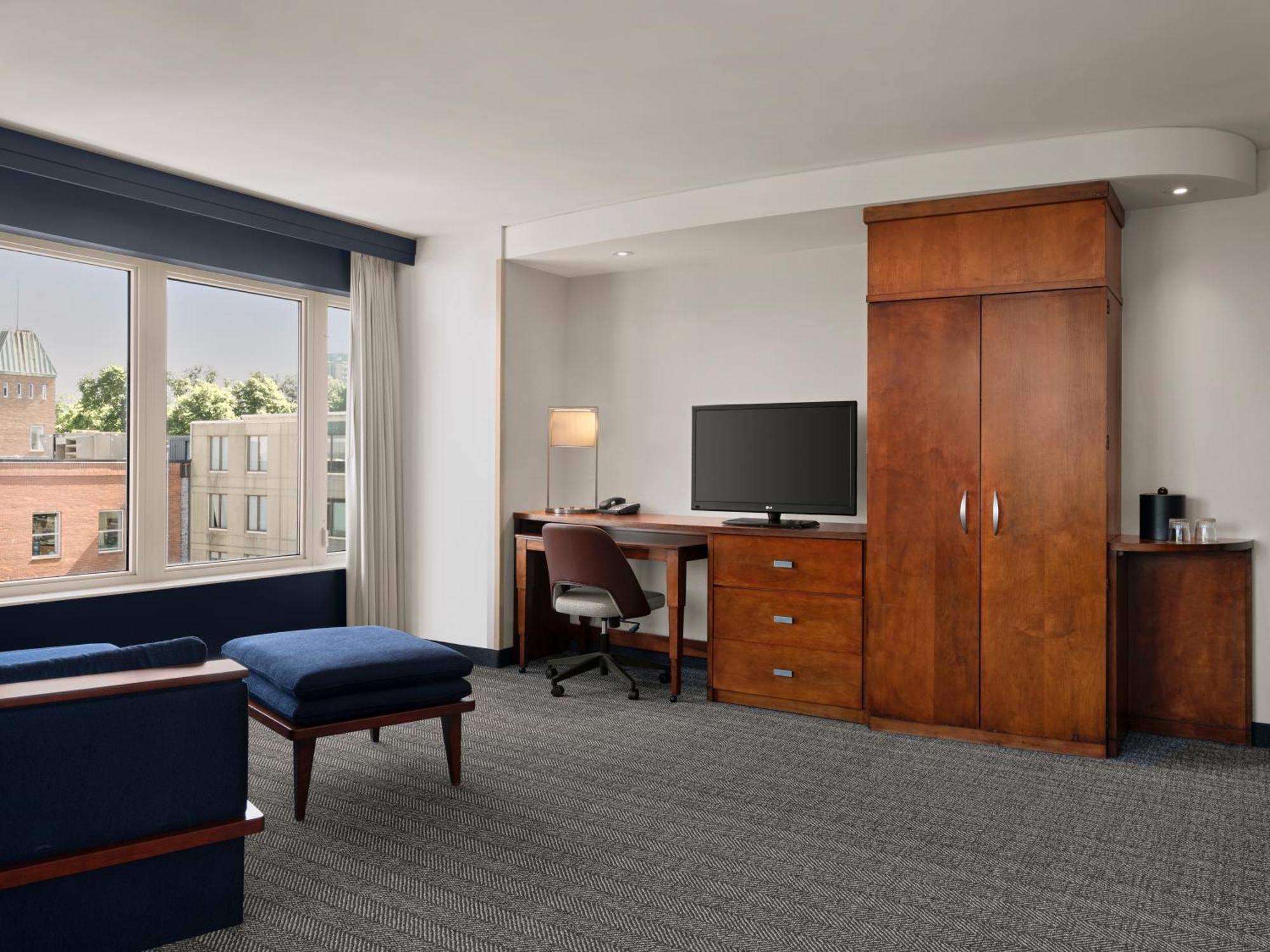 Hotel Courtyard By Marriott Downtown