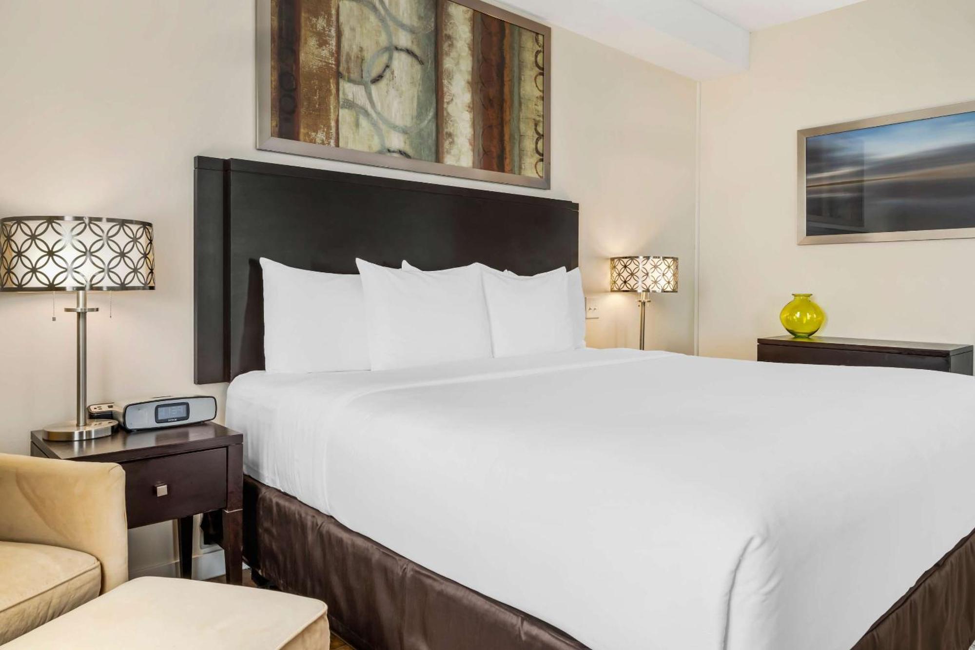 Hotel Comfort Bayer's Halifax