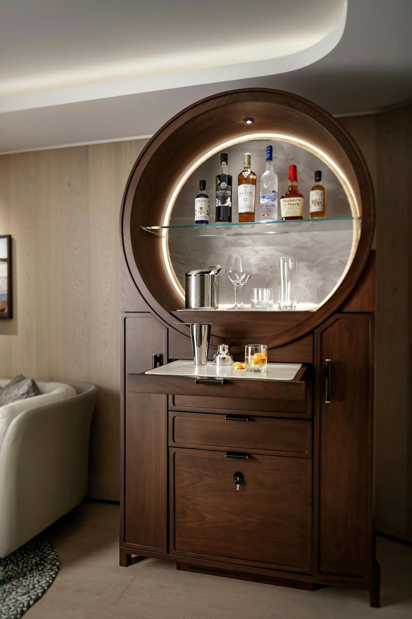 Muir, A Luxury Collection Hotel, Halifax 5*