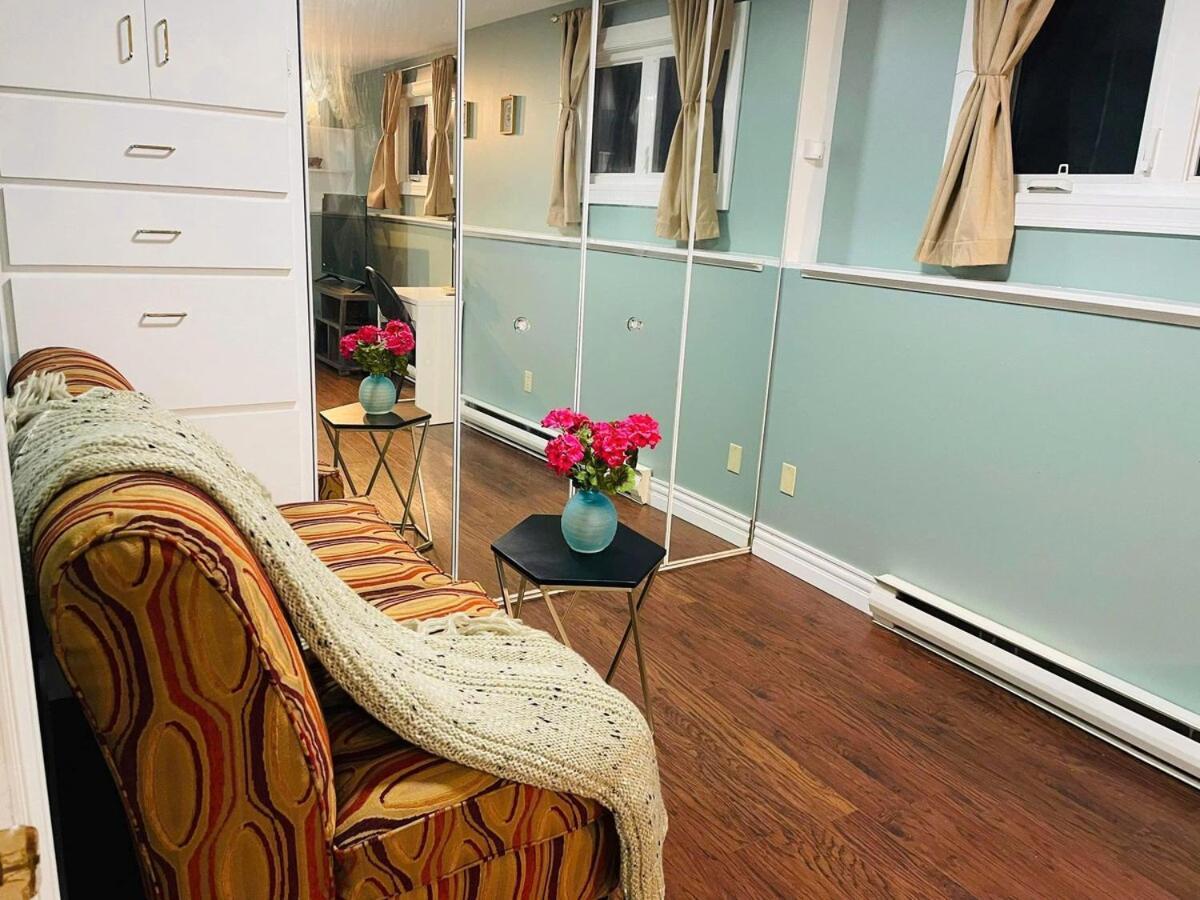 Spacious And Cozy * Halifax