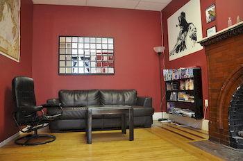 Hi Heritage House Hostel *