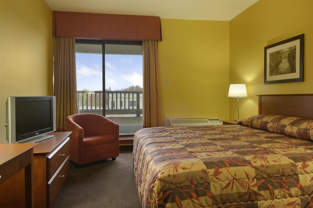 Hotel Dartmouth Oceanview Halifax