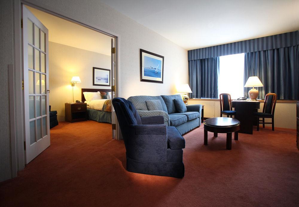Delta By Marriott Dartmouth Hotel