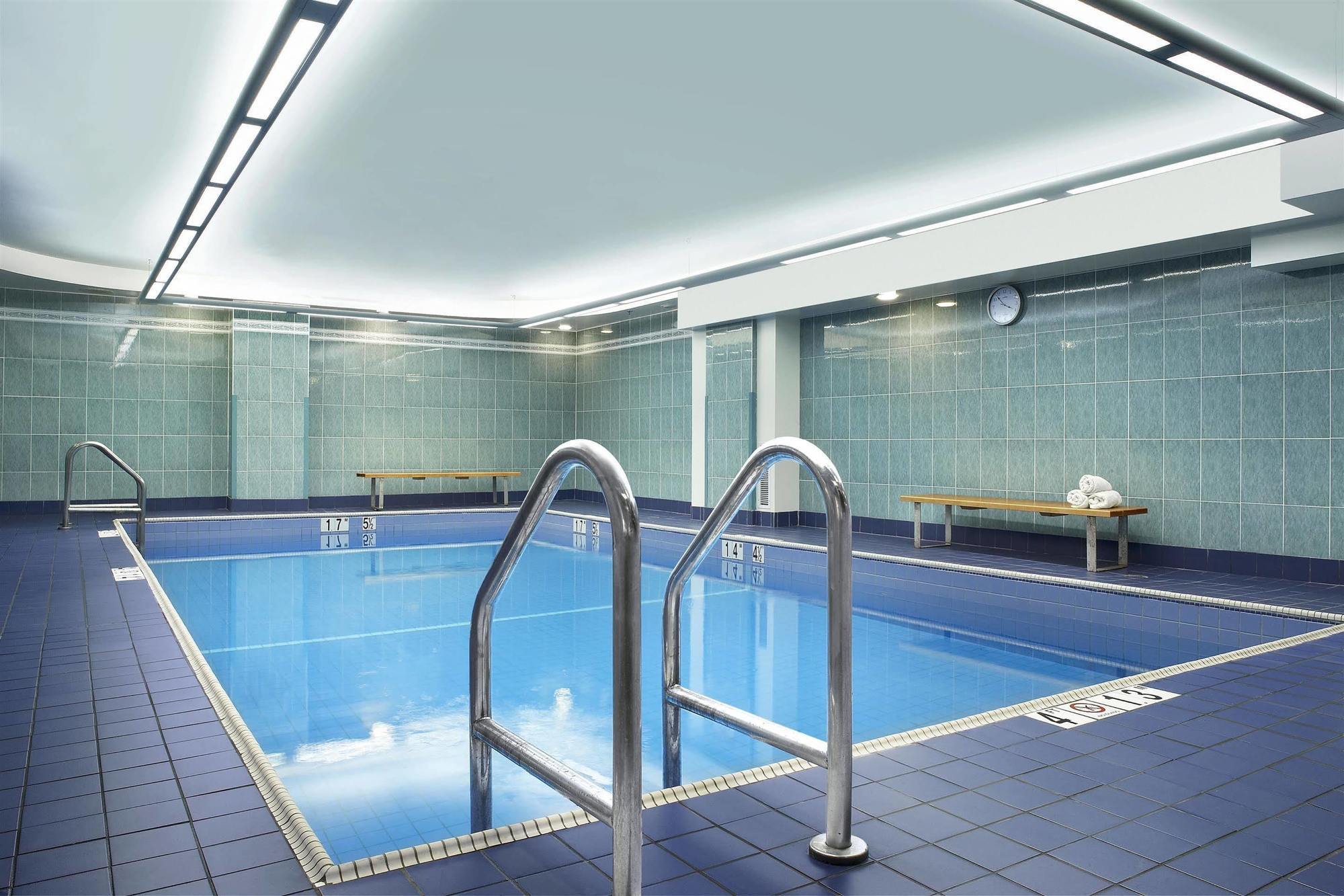 Four Points By Sheraton Hotel 4*