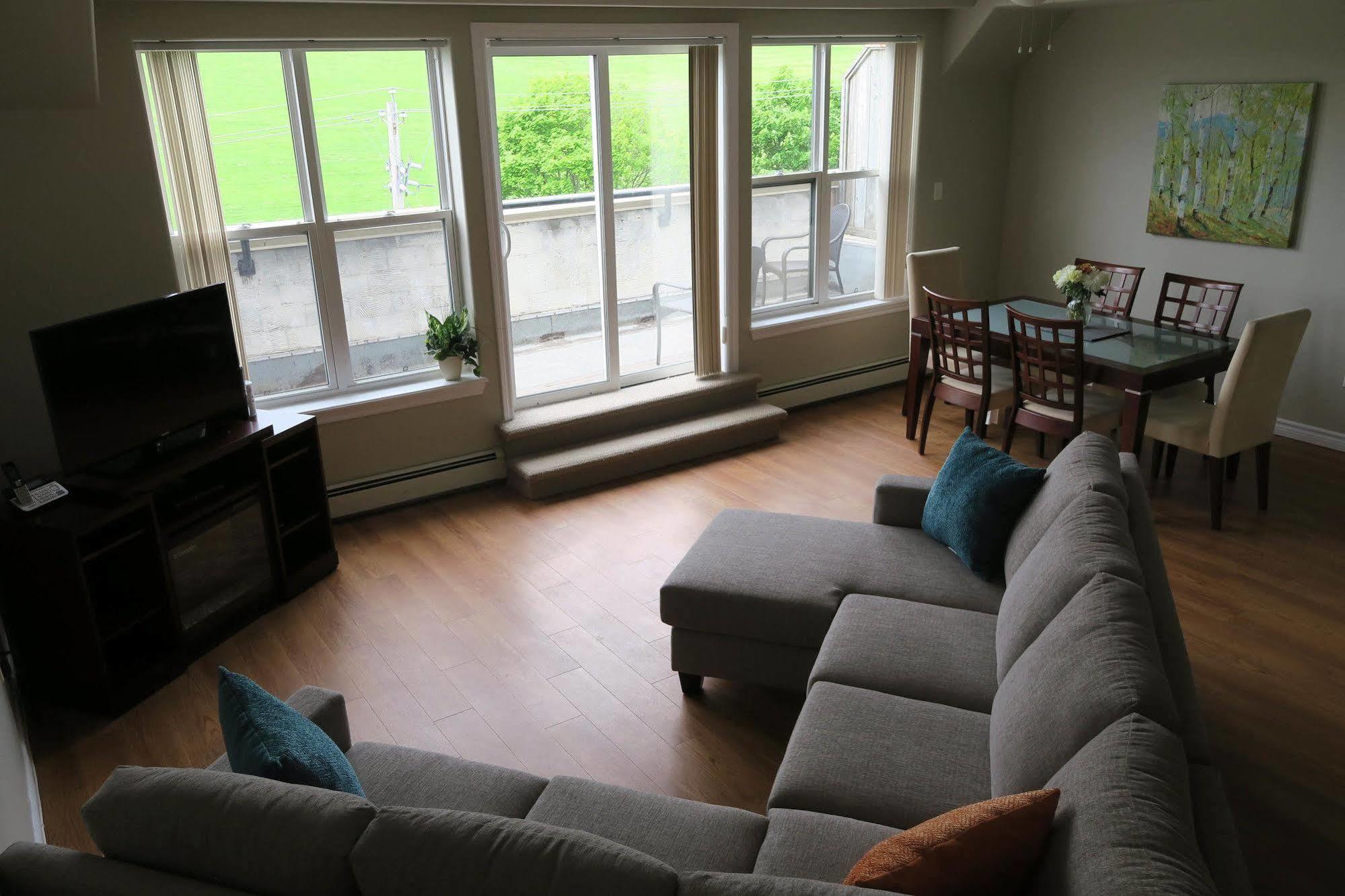 Atlantic Corporate Suites Garrison Watch Hotel