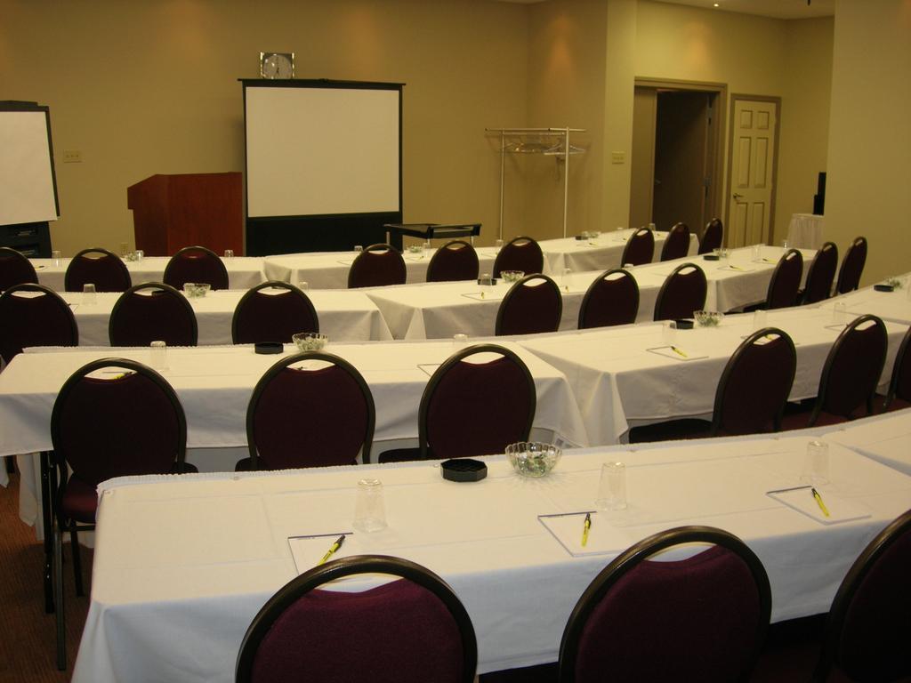 Dartmouth Oceanview Hotel Halifax