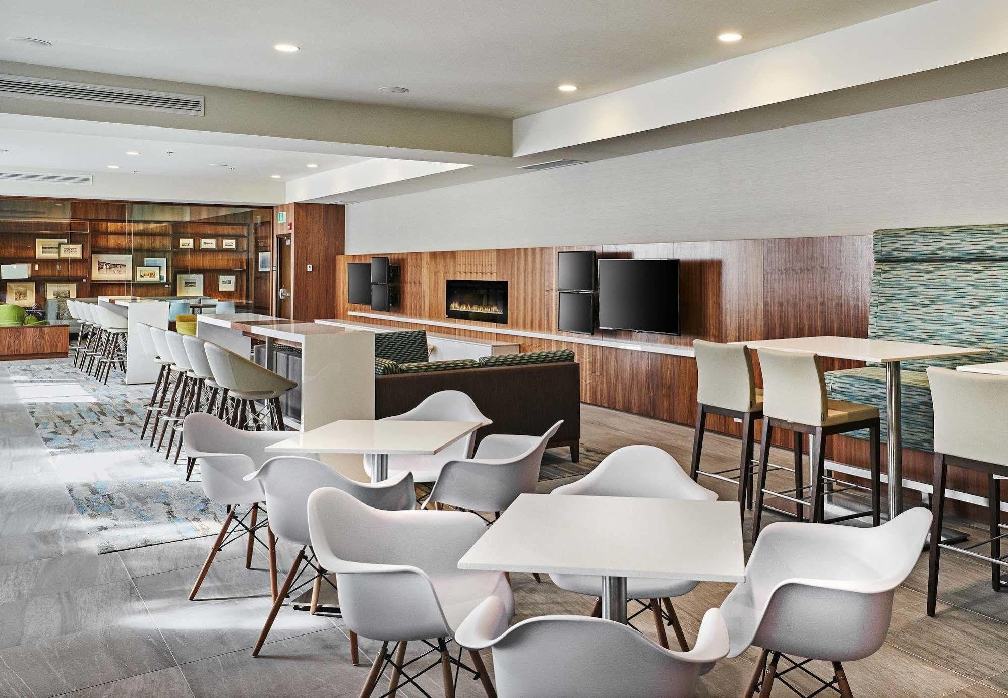 Hotel Delta By Marriott Dartmouth