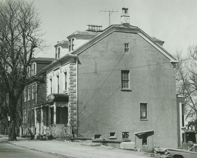 Bed & Breakfast Jonathan Mccully Mansion